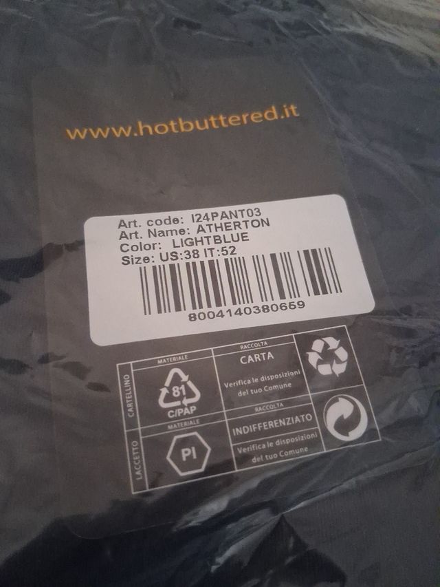 Pantalones Hot Buttered con etiqueta T52