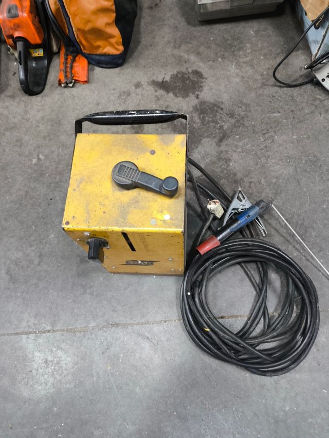 Grupo soldadura 140 Amperios