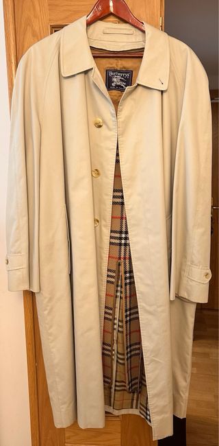 Gabardina Burberry vintage. Hombre.