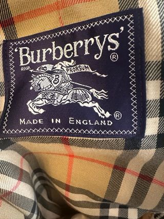 Gabardina Burberry vintage. Hombre.