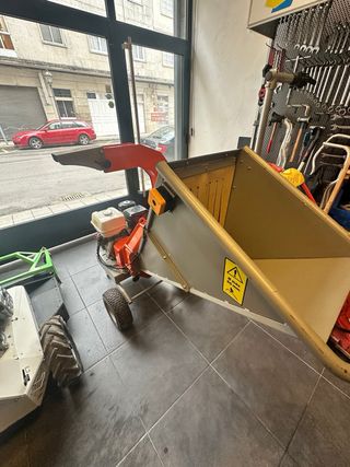 ASTILLADORA DORMAK SH85. SEMINUEVA