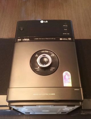 Mini Cadena de Sonido LG