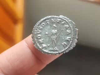 Antoniniano Gordiano III PROVIDENTIA AVG