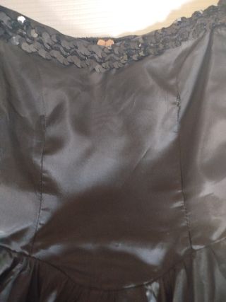 Vestido fiesta sexy escote ombros.
