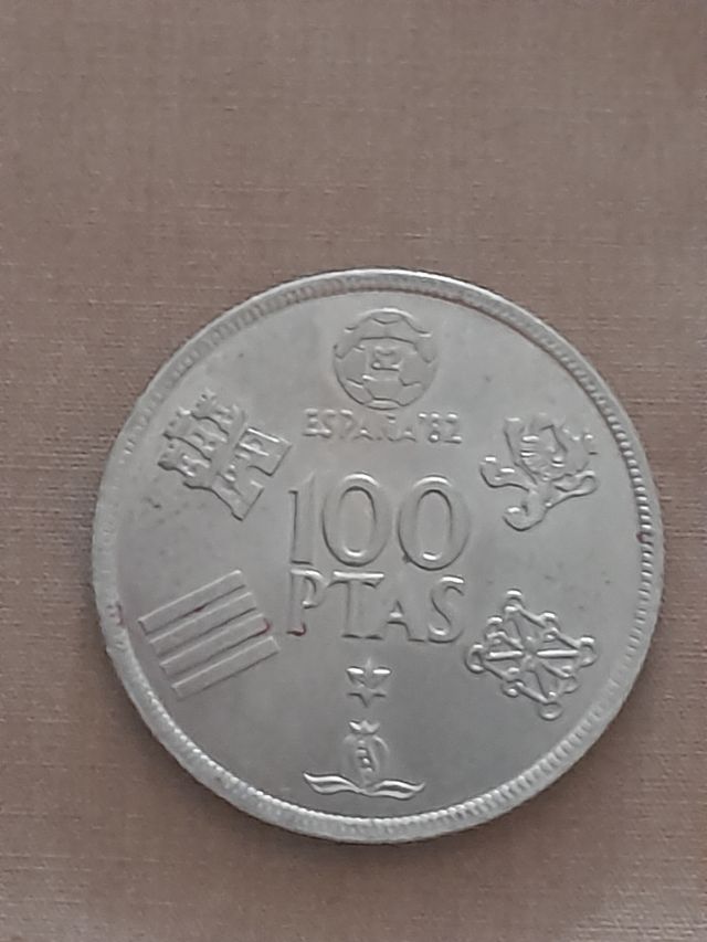 Moneda de 100 Pstas de J. Carlos I