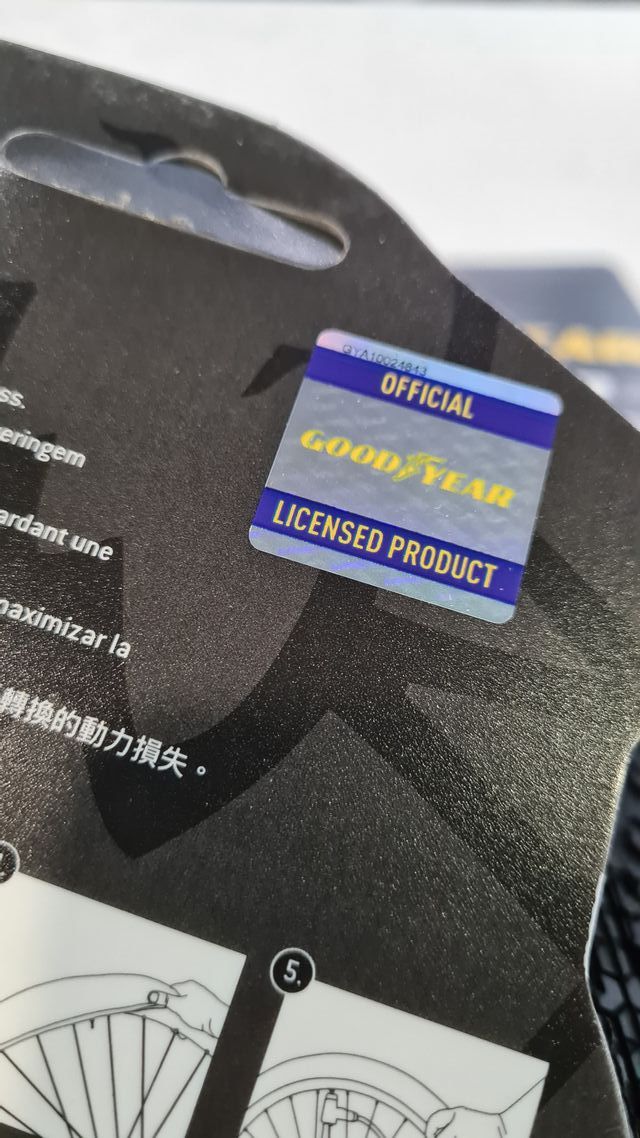 2 pneumatici gravel con connettore TLR Goodyear 700x45