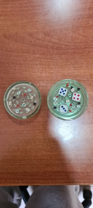 Molinillo manual póquer, de resina epoxi