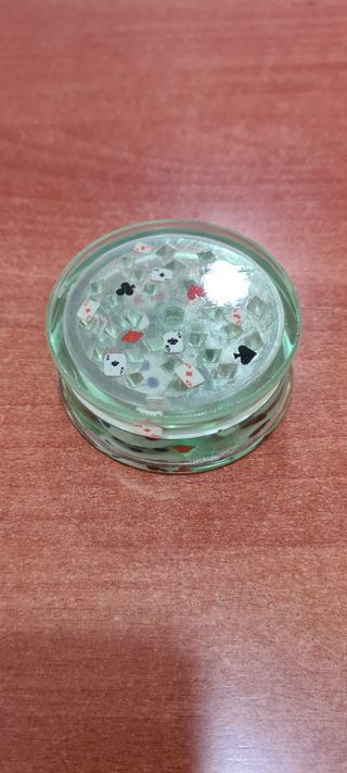 Molinillo manual póquer, de resina epoxi