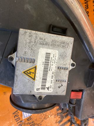 Peugot 407 2006  xenon izquierdo