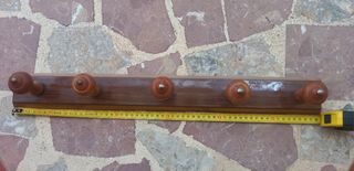 Percheros de madera de pared