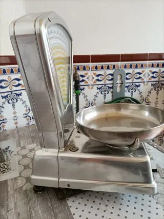 BALANZA ANTIGUA