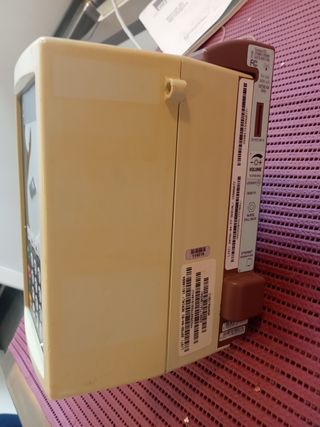 2 Bombas de infusión Hospira