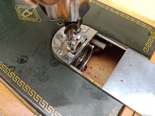 Maquina coser antigua