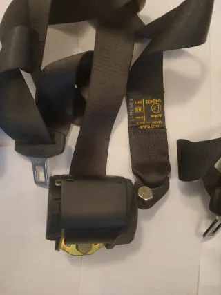 Cinturónes de seguridad de coche, furgoneta, etc.