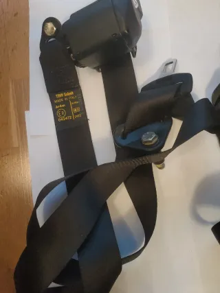 Cinturónes de seguridad de coche, furgoneta, etc.