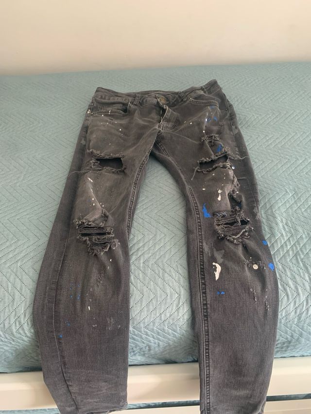 vaqueros rotos pintados