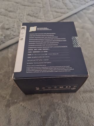 Procesador Intel xeon E-2478