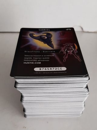 Grande lote de cartas Huntik