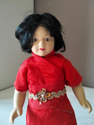 Bambolina in ceramica - Cina