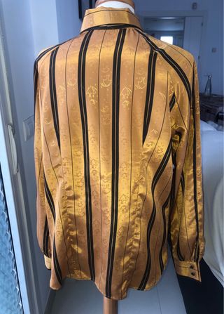 Blusa mujer saten dorada y negra