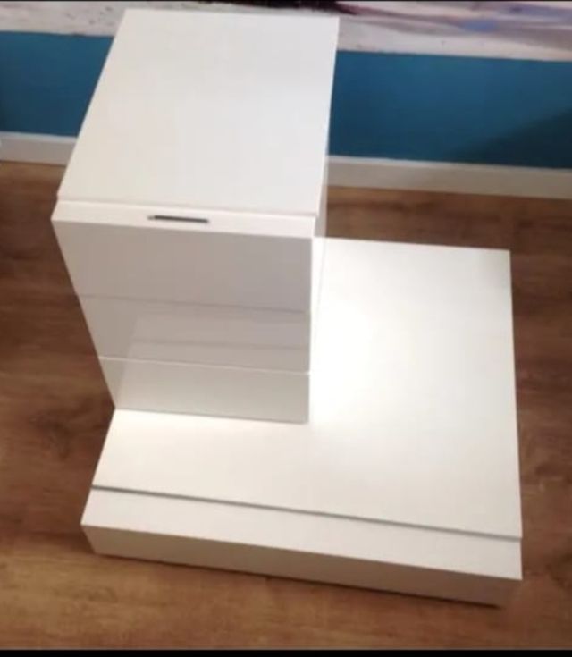 Mesitas lacadas blancas