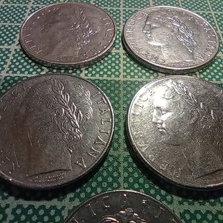 7 monedas de liras italianas