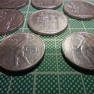 7 monedas de liras italianas