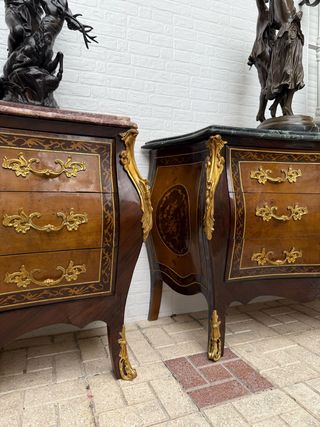 Cómoda Luis XV en marquetería