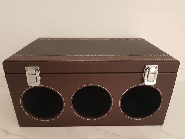 SET DE VINO Y BOTELLERO 