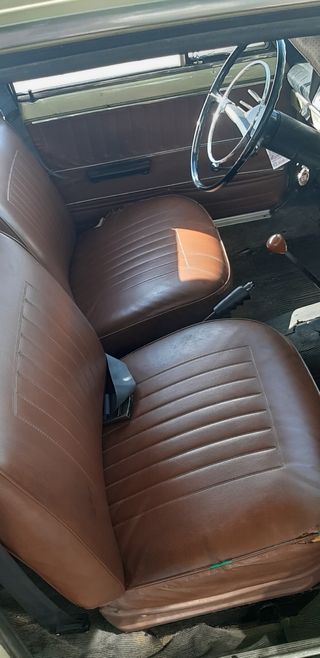 SEAT 124 primera serie familiar 1970