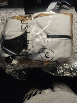 NIKE TECH ULTIMA OFERTA sin abrir