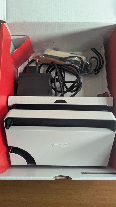 Nintendo switch OLED come nuova (A191)