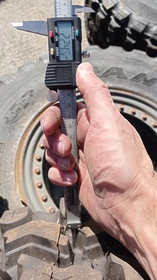 Fedima VJ910 33"12'5R15 108Q
