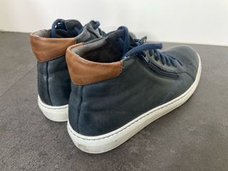 Zapatos de piel de media caña
