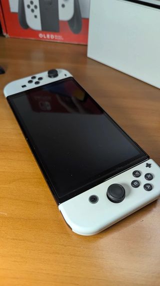 Nintendo switch OLED come nuova (a221)