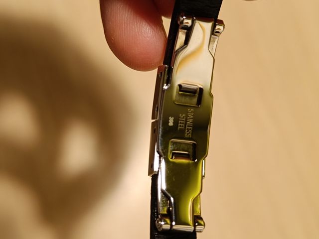 Pulsera de piel y acero inoxidable