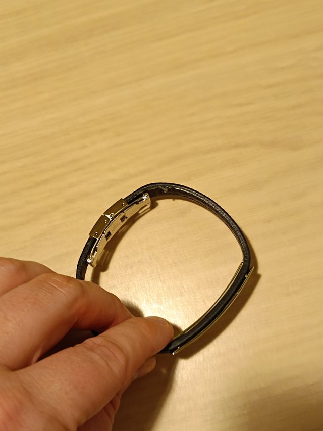 Pulsera de piel y acero inoxidable