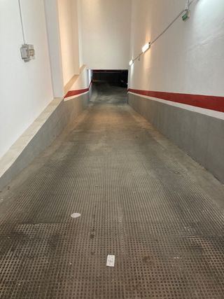 plaza de garaje y 1/2 trastero