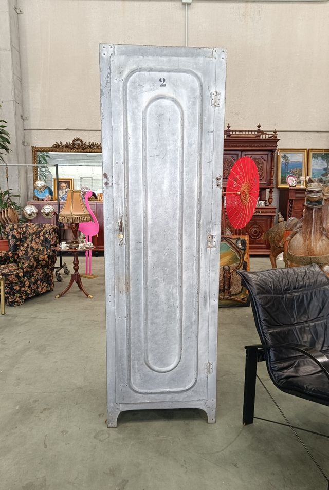 Taquilla industrial antigua