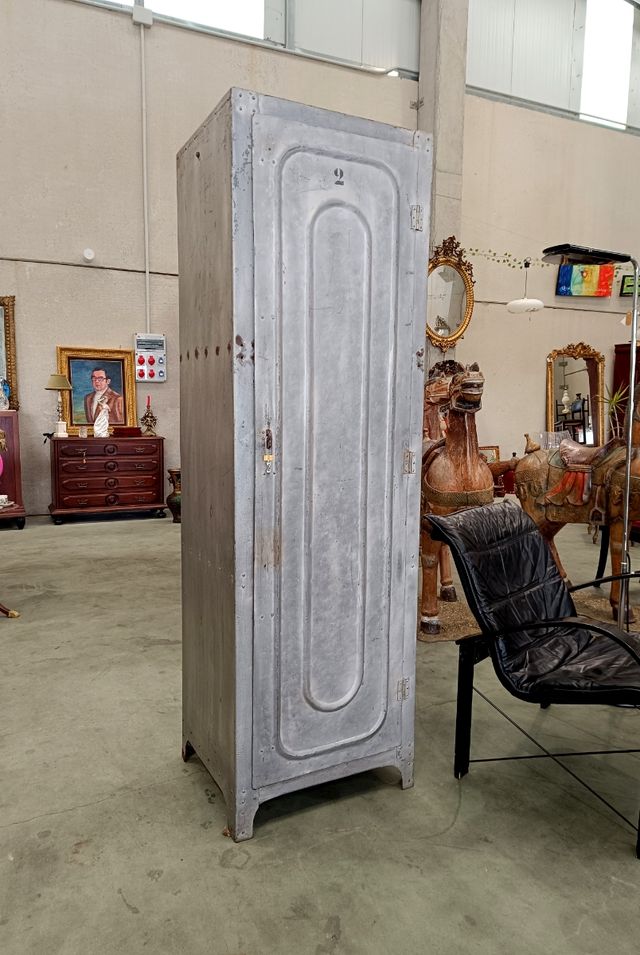 Taquilla industrial antigua