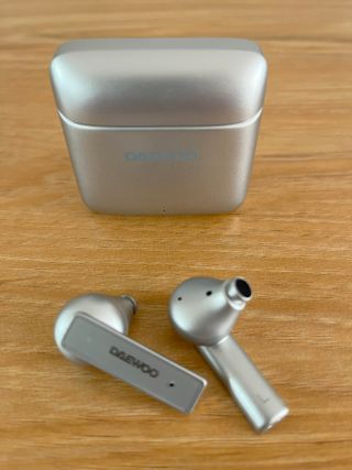 Auriculares inalámbricos - DAEWOO COLD