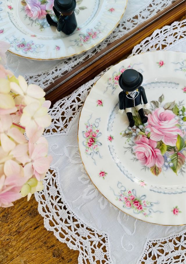 Plato coleccion porcelana Royal Albert