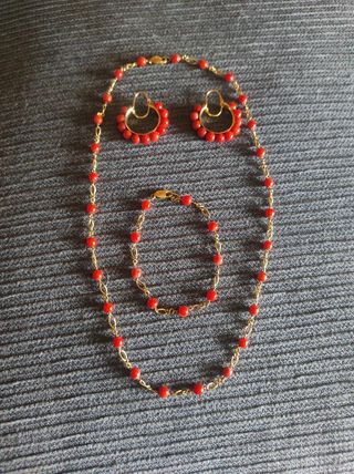 CONJUNTO CORAL Y ORO