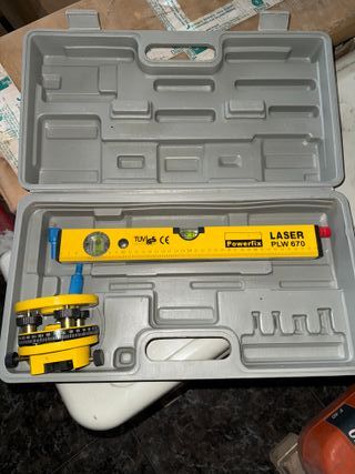 NIVEL LÁSER TOOL KIT PLW 670