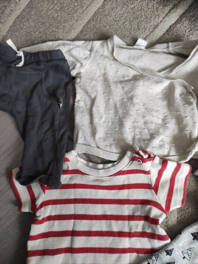 Lote de ropa bebe 3 a 6 meses