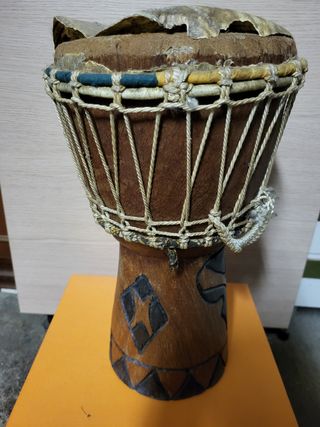 Bongo djembe africano