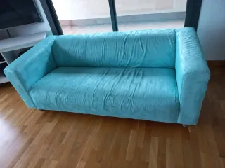 Sofá Klippan 2 plazas Ikea, con 2 fundas