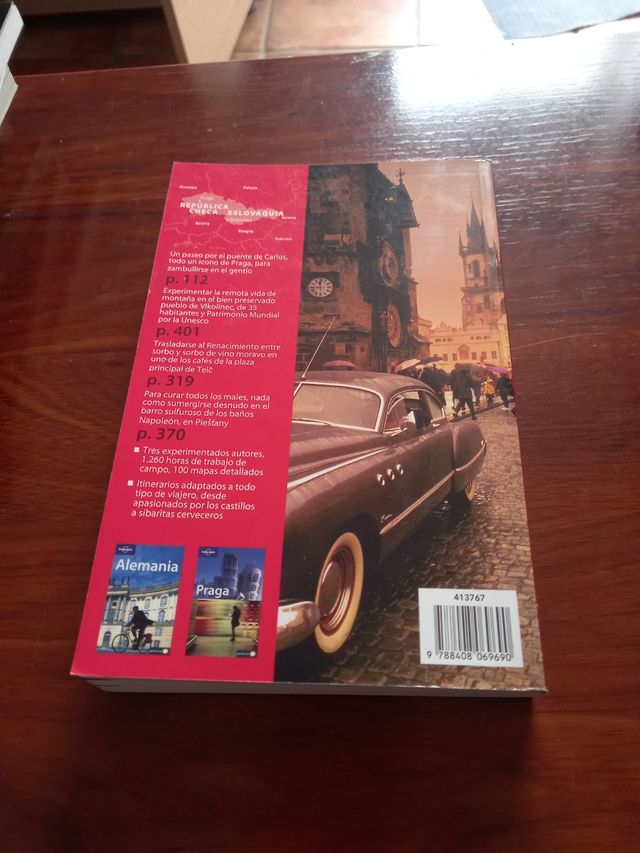 Republica Checa y Eslovaquia (Country Guide) (Spanish Edition)