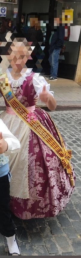 Traje huertana fallera