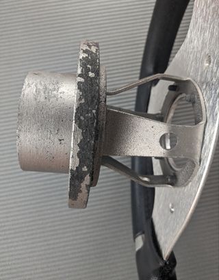 Volante desplazado plano